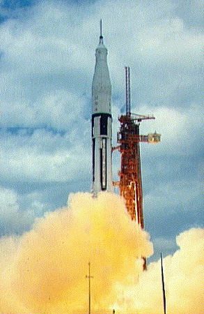 Apollo%20AS202%20launch.jpg