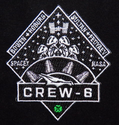 Crew6%20patche.JPG