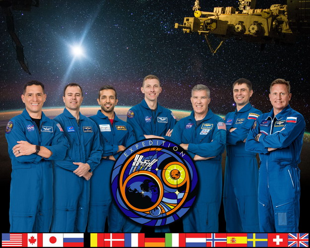 Exp69%20crew.jpg