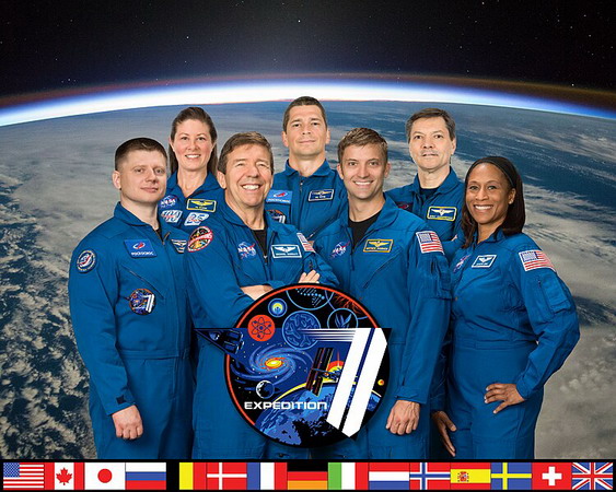 Expedition_71_crew.jpg