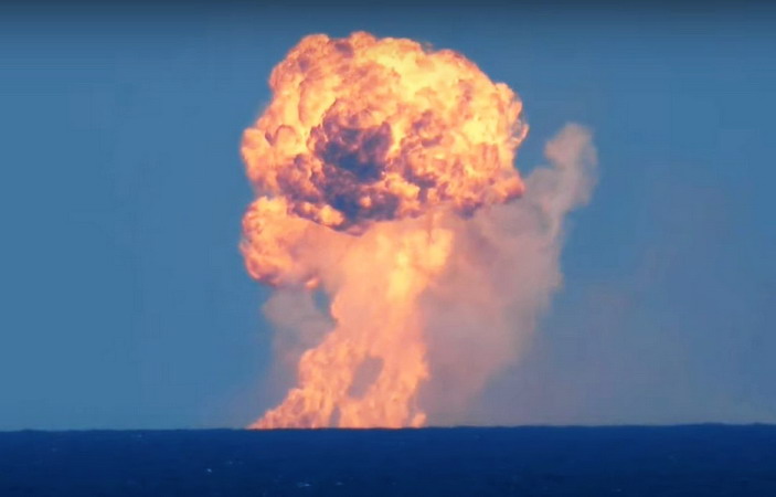 IFT6%20Explosion%20Super%20Heavy.jpg