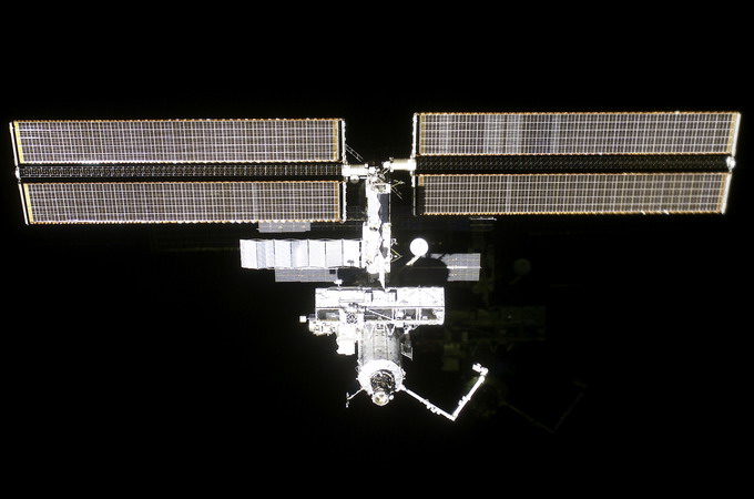 ISS4%20truss.jpg