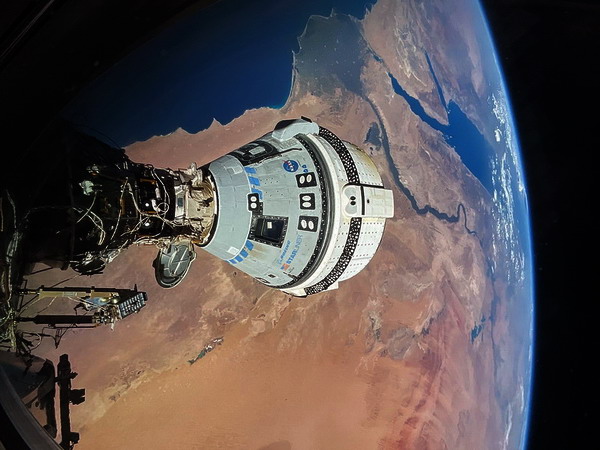 ISS71%20Starliner%20Egypte.jpg