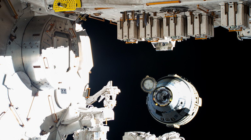 ISS71%20depart%20Starliner.jpg