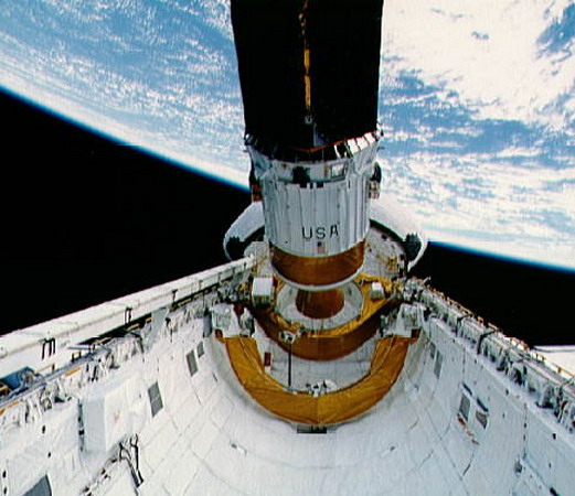 IUS%20STS-29%20IUS.jpg