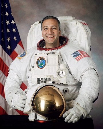 Michael_Massimino.jpg