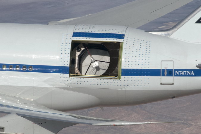 SOFIA_with_open_telescope_doors.jpg