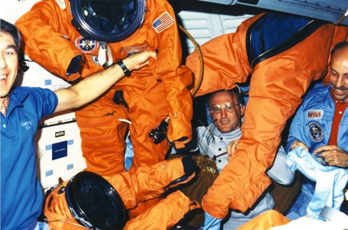 STS-29%20FD1%20(2).jpg_thumb.jpg