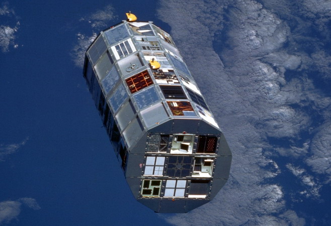 STS-32%20Intro%20(1).jpg