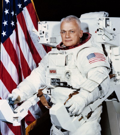 STS-41B%20Bruce_McCandless_II.jpg