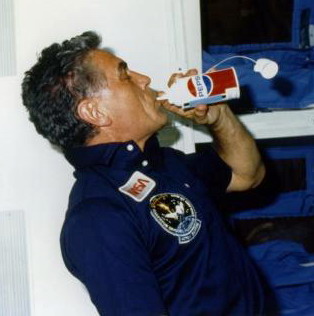 STS-51-F_Clip_306%20pepsi.jpg