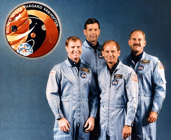 STS-61-G_crew.jpg