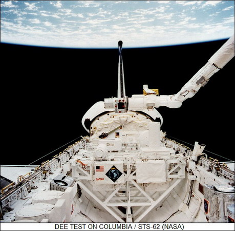 STS-62%20ashutl_m061.jpg