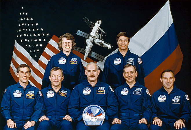 STS-79_crew.jpg