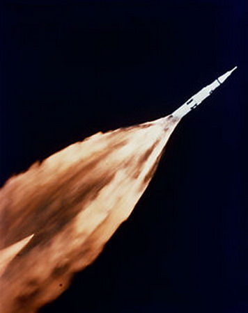 apollo6a.jpg