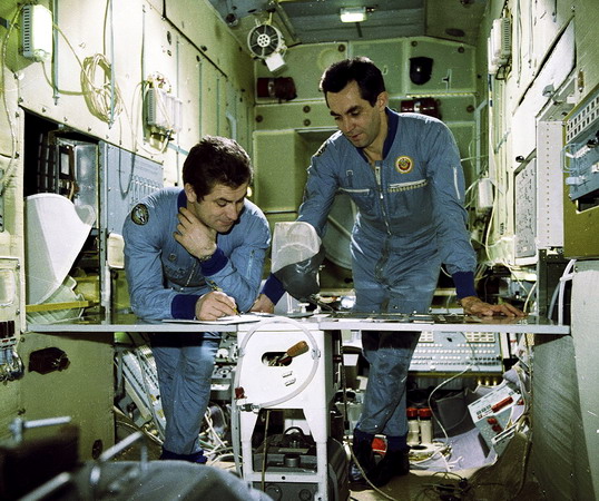 soyuz-29_4.jpg