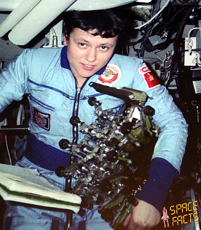 soyuz-t-12_savitskaya.jpg