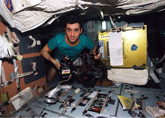 soyuz-tm-27_onboard.jpg