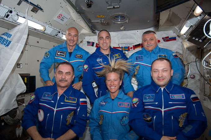 iss-36%20crew%20ISS.jpg