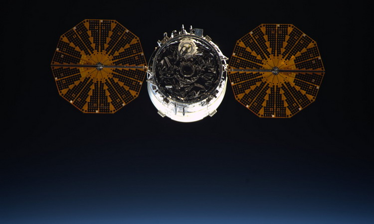 iss-46_cygnus_departure.jpg