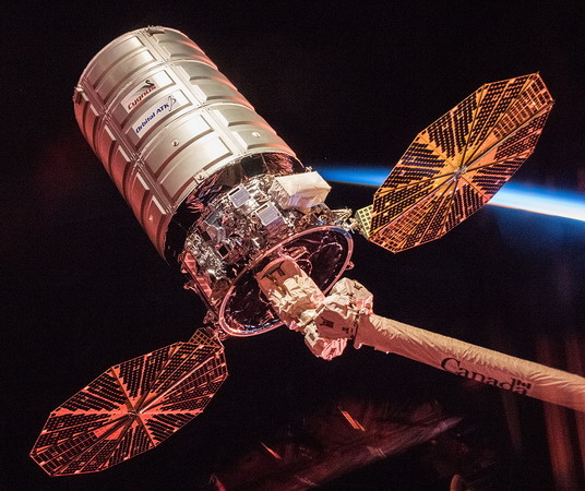 iss-53_cygnus_departure.jpg