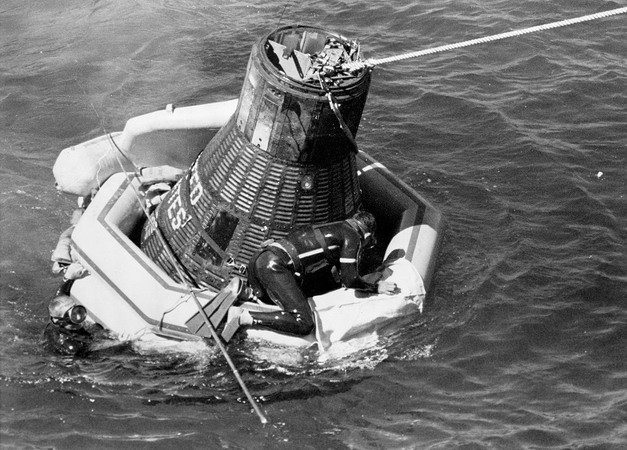 mercury-8_recovery.jpg