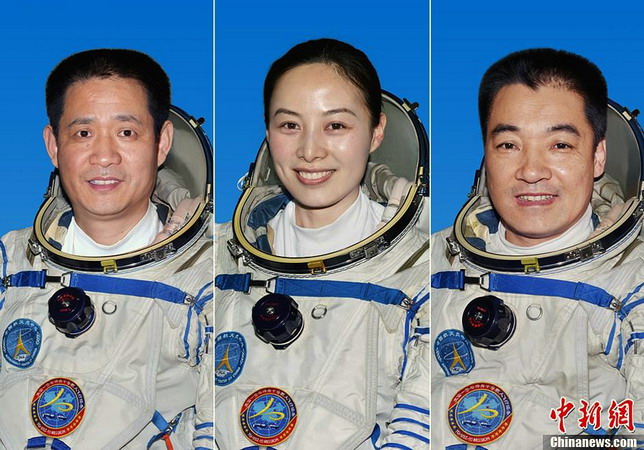 shen10-astronauts.jpg