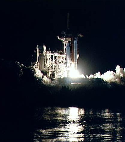 sts-36%20decol.jpg