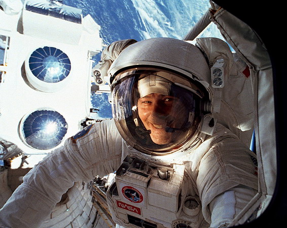 sts-37%20Shadow.jpg